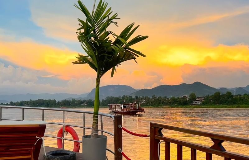 Luang Prabang: Mekong River Sunset Sightseeing Cruise - Pickup can simplify your evening, with a caveat