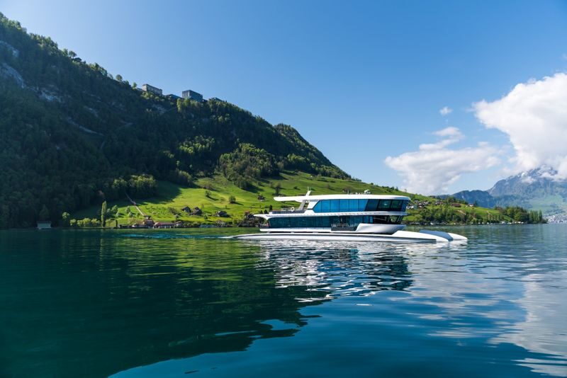 Lucerne Boat Cruise and Burgenstock Funicular Partially Guided Tour - The boat ride to Kehrsiten