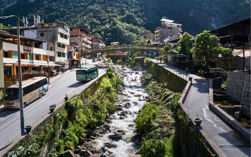 Machu Picchu 2-Day Cultural Tour from Cusco - The guided visit is the clearest strength