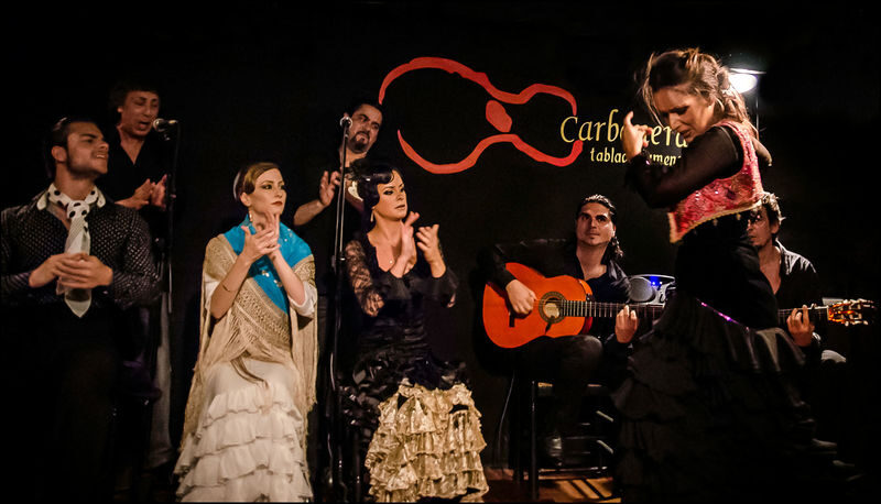Madrid City, Flamenco Show and Tapas Walking Tour - Three stops, three different tastes