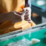 Make an Authentic Calligraphy Brush with a Traditional Craftswoman - Testing weasel, horse, and goat hair