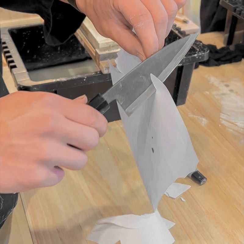 Make Your Own Japanese Knife (Sharpening and Engraving) in Tokyo - Choose a blade, then learn to sharpen it