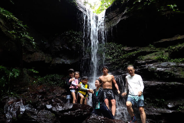 Mangrove Kayak and Waterfall Trek with Outdoor Lunch in Iriomote - Lunch is an outdoor pause, not a restaurant stop