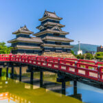 Matsumoto Castle and Kamikochi 1-Day Customizable Tour - Matsumoto Castle and its black walls