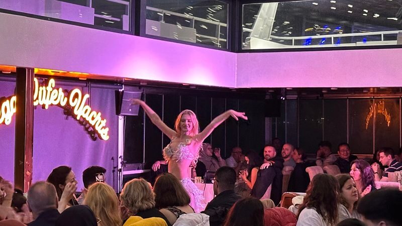 Mega Lufer Bosphorus Dinner Cruise and Show with Private Table - Dinner is hearty, not fine dining