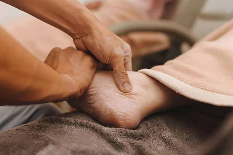 Meiso Reflexology in Seminyak Bali - A shared room changes the mood