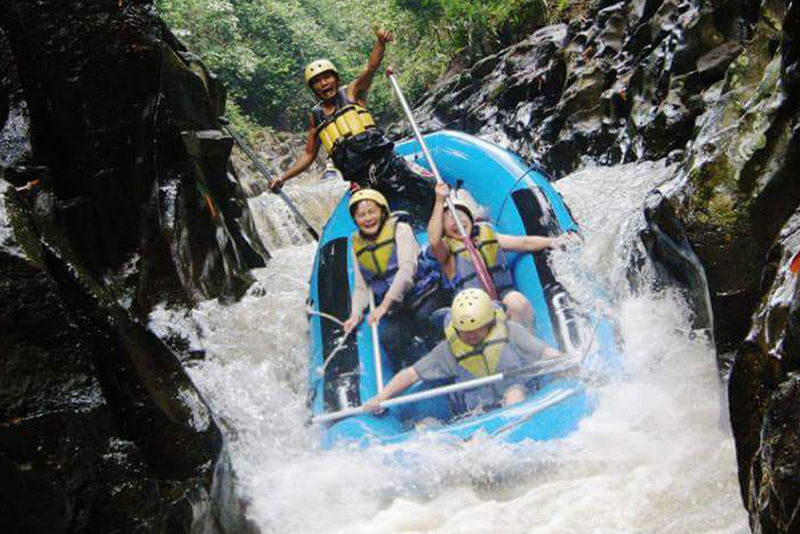 Melangit Rafting and Bali Famous Scenery Day Tour - Pair the River With a Bali Landmark