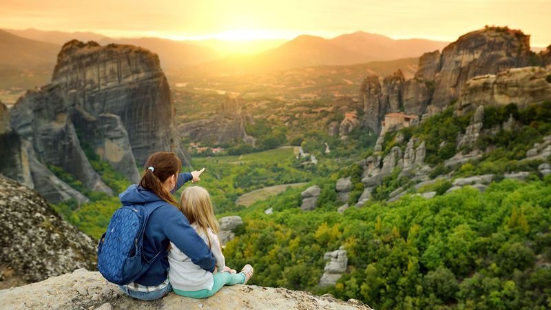 Meteora Monasteries & Caves Tour With Sea Side Breaks from Athens - Meteora’s rock pillars and monastery visits