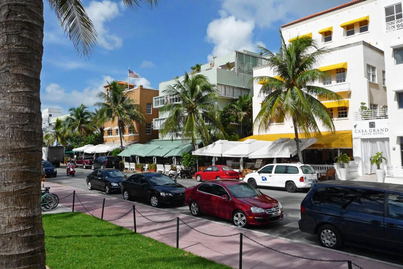 Miami City Tour with Optional Activities and Hotel Transfers - South Beach and the Art Deco streets