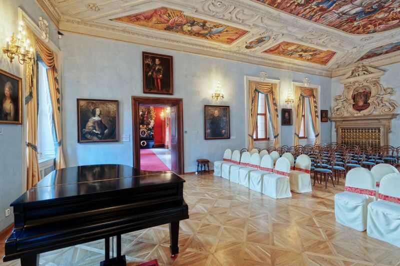 Midday Classical Concert at Lobkowicz Palace in Prague - What the 50 to 55 minute program gives you
