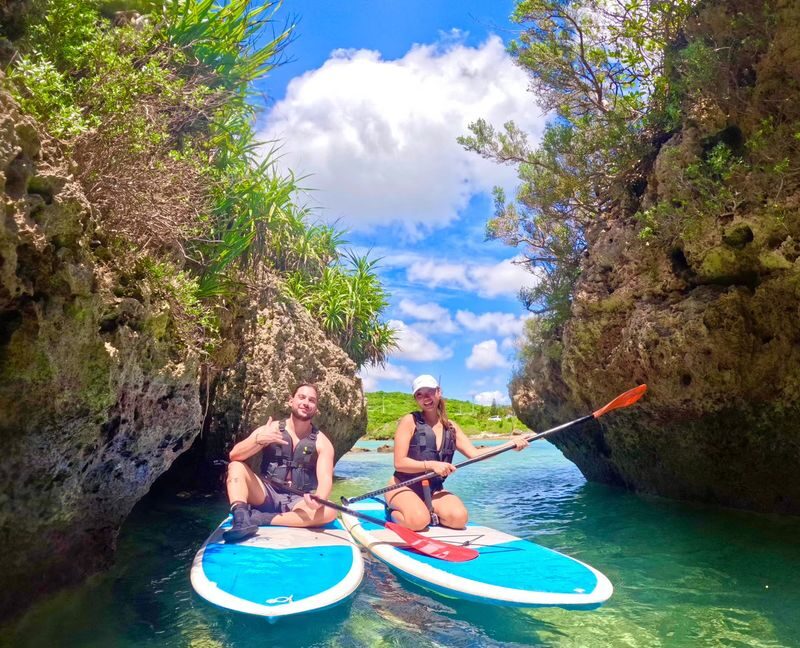 Miyakojima: Stunning Miyako Blue Beach SUP or Canoe Experience (Okinawa) - SUP or canoe: choose the ride that suits you