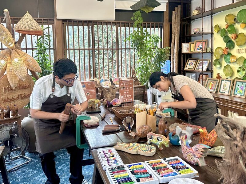 Moc Thon Hanoi: Wood Carving Workshop in a Tranquil Hidden Villa - Starting with Vietnamese craft and a blank piece of wood