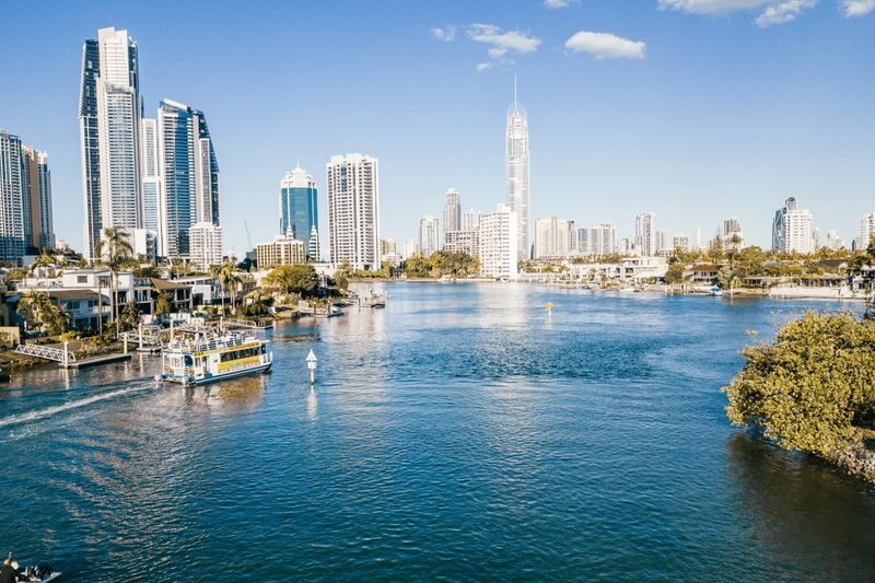 Morning or Midday or Afternoon Gold Coast Cruise - Following the route from Cavill Avenue