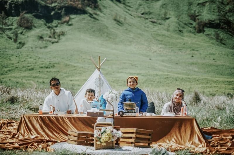 Mount Bromo Instagramable Picnic Breakfast Experience in Malang - What the two-hour schedule means for you