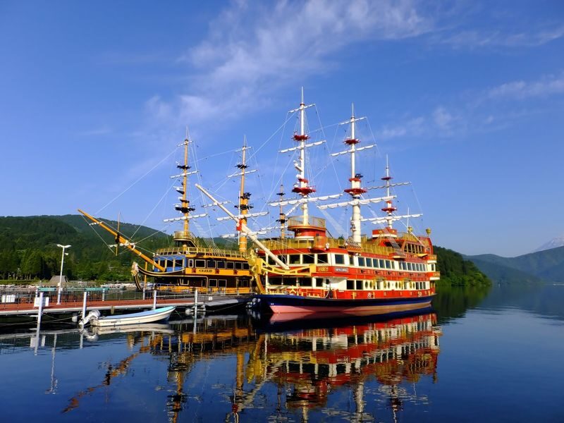 Mount Fuji One-Day Tour with Stunning Views (Departing from Tokyo) - Arakurayama Sengen Park and the pagoda view