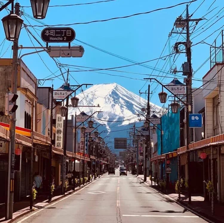 Mount Fuji Private Chartered Day Trip (From Tokyo) - Plan around Chureito Pagoda and the Fuji views