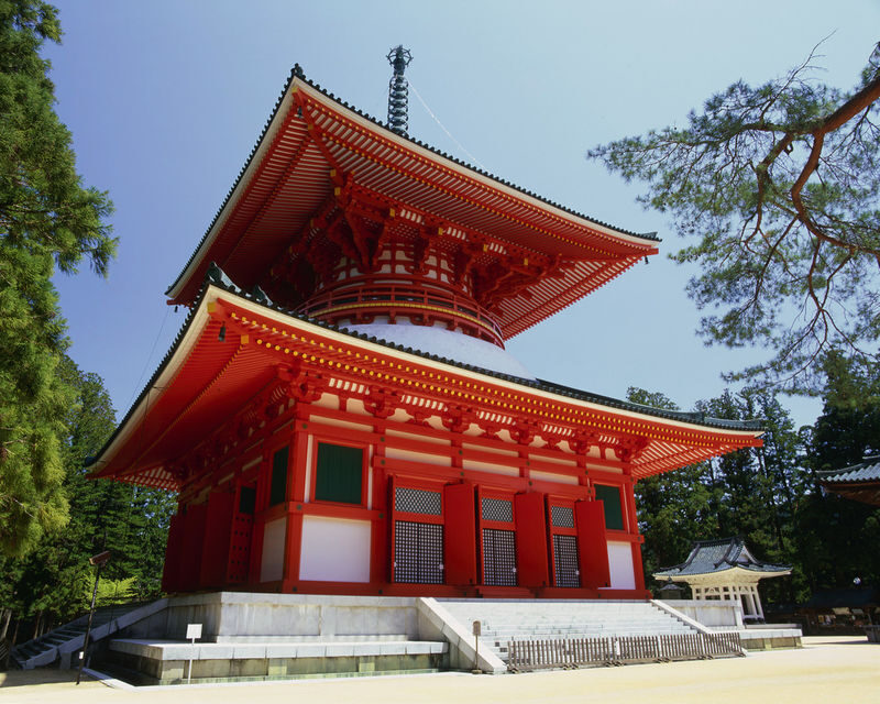 Mt Koya Walking Tour from Osaka - Okunoin: a forest approach to Kobo Daishi’s mausoleum