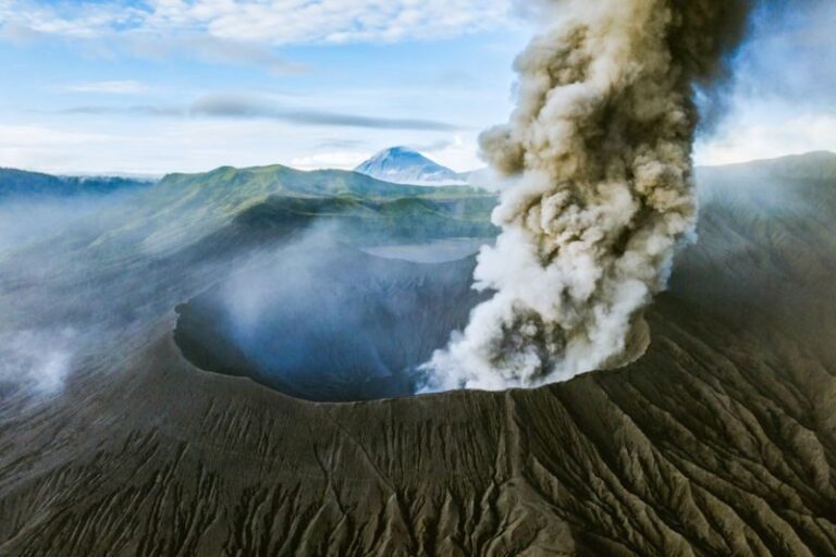 Multiday Bromo, Ijen Crater & Tumpak Sewu Hiking Tour from Malang - A homestay night before Ijen