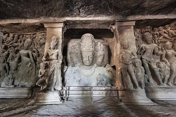 Mumbai Full-Day Private Tour with Ferry & Transfers - The ferry crossing and Elephanta’s stone temples