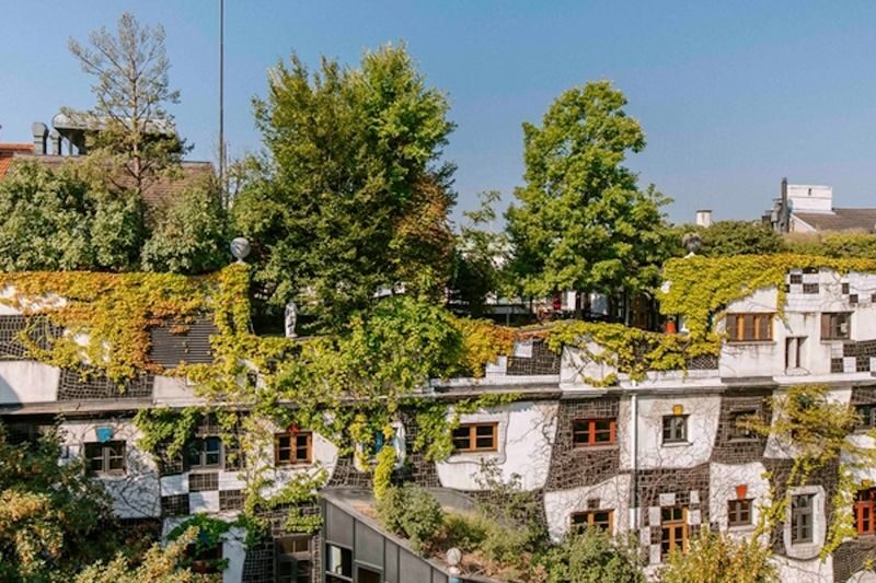 Museum Hundertwasser ticket in Vienna - Go upstairs for the changing exhibitions