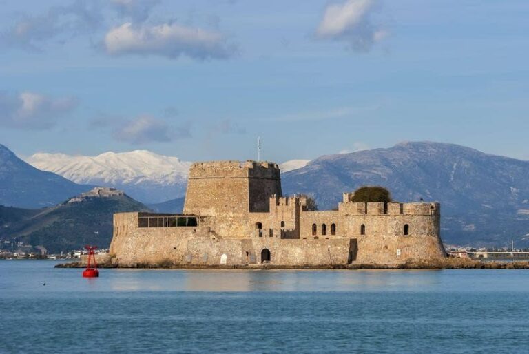 Mycenae, Nauplia, and Epidaurus Day Tour from Athens - At Mycenae, the Lion Gate sets the scene