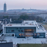 Nanjing Grand Baoen Temple and City Wall Museum Full-Day City Highlights Tour - Grand Bao’en Temple sets a reflective tone