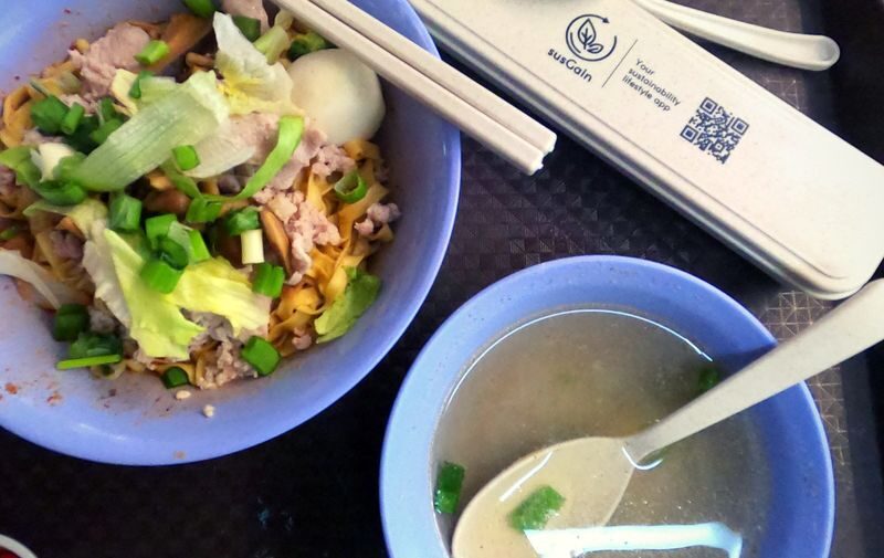 Nanyang Rojak: Immigrant Mixes that Endure Food Private Tour - Starting at Chinatown Complex