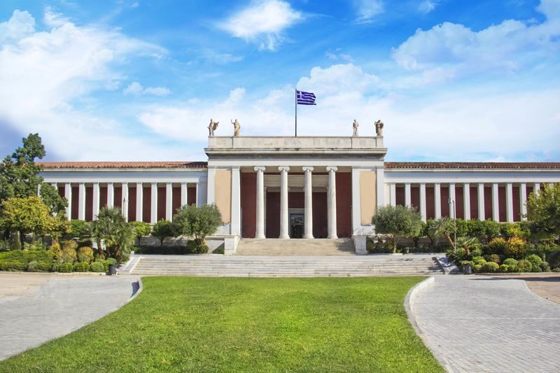 National Archaeological Museum ticket in Athens - Getting from the ticket to the museum floor