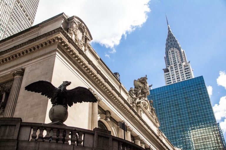 New York Day Walking Tour with Optional One World Observatory Ticket - Grand Central, lunch and a subway ride
