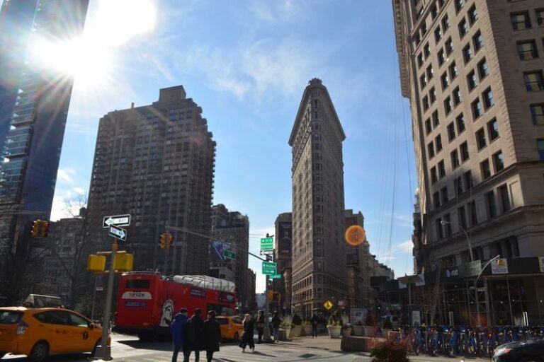 New York in One Day Guided Sightseeing Bus Tour - Central Park in a short guided walk
