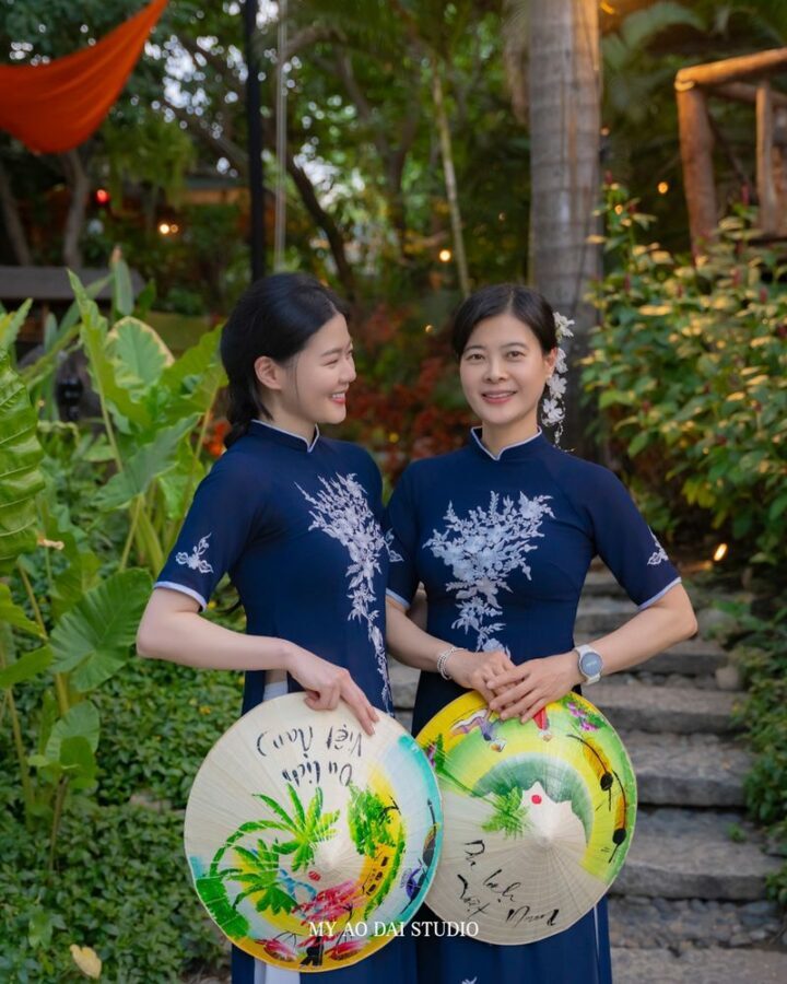 Nha Trang: Outdoor 3-Point Photoshoot + Ao Dai Rental + Transfer - Three locations make the outdoor portion more flexible