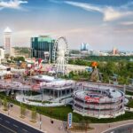 Niagara Falls Day and Evening Tour With Boat & Dinner (optional) - The boat gets you close to the Horseshoe Falls