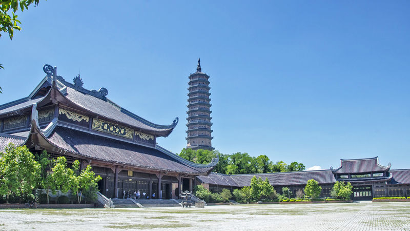 Ninh Binh Day Tour: Bai Dinh Pagoda & Van Long Nature Reserve - Bai Dinh Pagoda: prepare for a very large complex