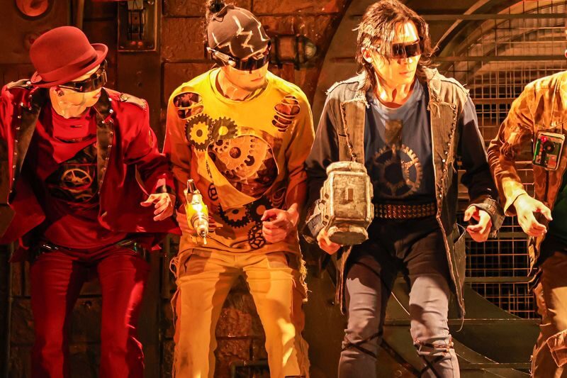 Non-Verbal Theatre GEAR Show Admission - Mime, dance and magic in one compact show
