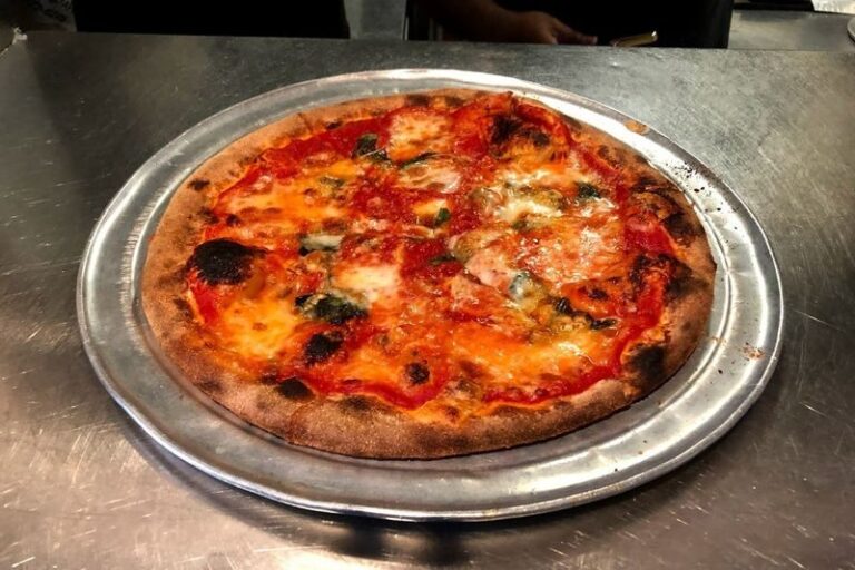 North Beach and Little Italy Food Tour in San Francisco - Coffee, cannoli and old family-run shops