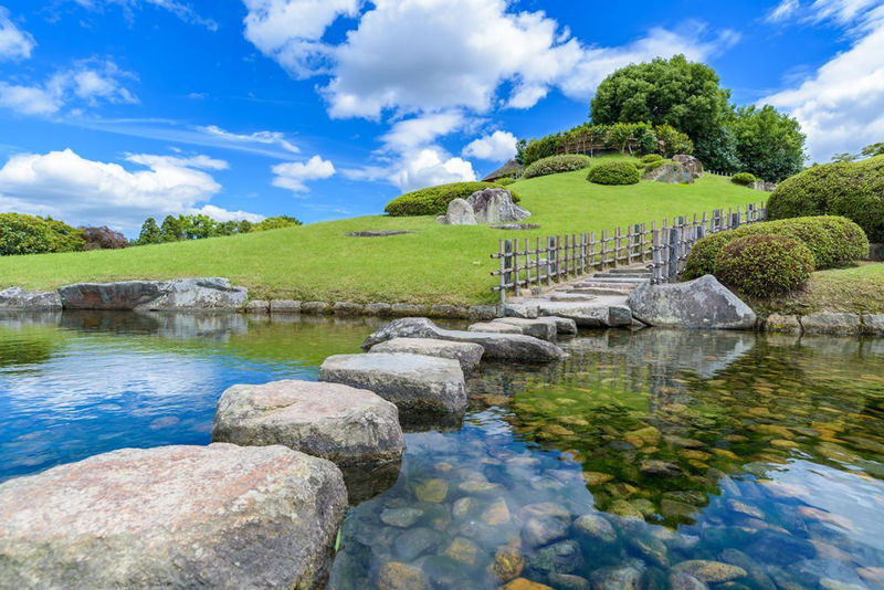 Okayama Transfer | Okayama Private Chartered Day Tour | Customizable Itinerary - Korakuen, Kurashiki, or a route of your own