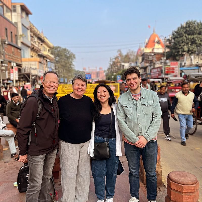 Old Delhi Walking Tour with Street Food & Rickshaw Ride - What the Guide Can Add