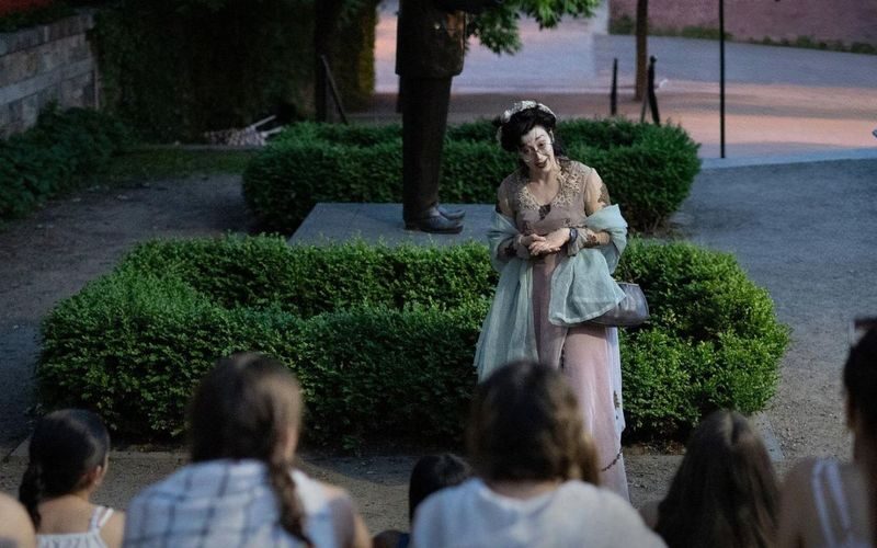 Old Montreal Night Ghost Walking Tour - The route: what is known, and what is not
