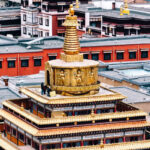 One-day chartered car tour from Lanzhou to Gannan Labrang Monastery + Sangke Grassland + Ganjia Secret Realm - Labrang Monastery: give the prayer corridor time