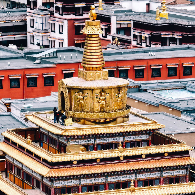 One-day chartered car tour from Lanzhou to Gannan Labrang Monastery + Sangke Grassland + Ganjia Secret Realm - Labrang Monastery: give the prayer corridor time