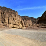 One-day chartered tour from Lanzhou to Yellow River Stone Forest National Geological Park + Shuimo Danxia Tourist Area - The road from Lanzhou