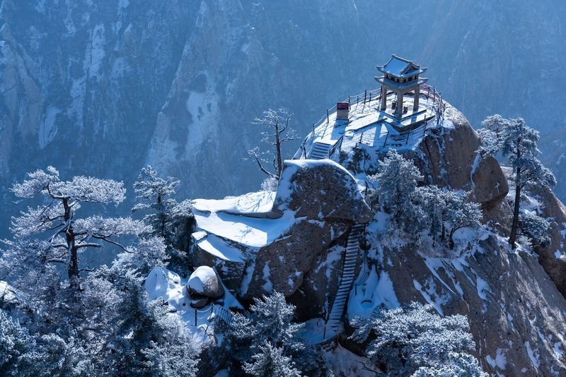 One-day tour of Mount Hua from Xian - Three routes, three different days