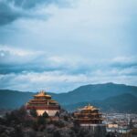 One-day tour to Tiger Leaping Gorge & Songzanlin Monastery in Shangri-La, Yunnan - Tiger Leaping Gorge and the optional escalator