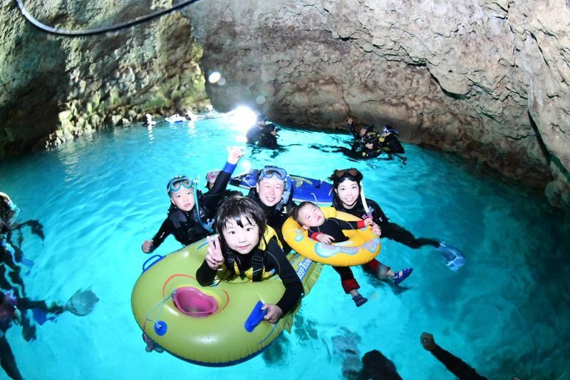 Onna Village Blue Cave Kids Snorkeling (Ages 1 and up OK) (Unlimited Photos & Videos, Free Parking & Shower) - From Pink Mermaid to the water