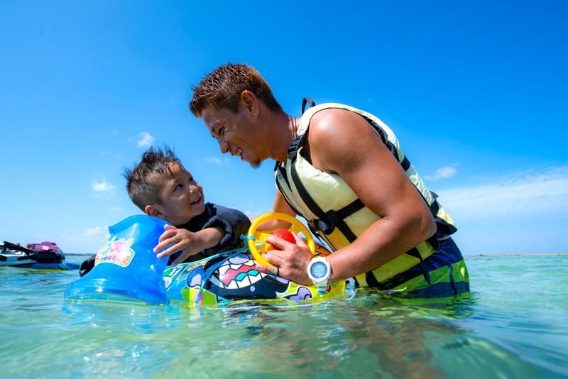 Onna Village Natural Beach and Snorkeling Experience in Okinawa - Why families tend to find it manageable