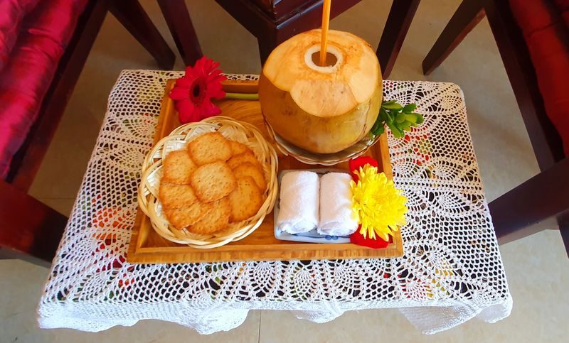 Organic Plus Spa Experience in Da Nang - Choosing between a foot massage and bodywork