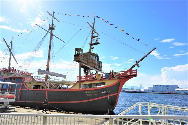 Osaka Bay Cruise Santa Maria Day Cruise Ticket - A 45-minute loop around Osaka Bay