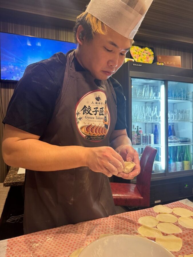 Osaka: Handmade Gyoza Cooking Class from Scratch & Yakisoba - A small class with room to ask questions