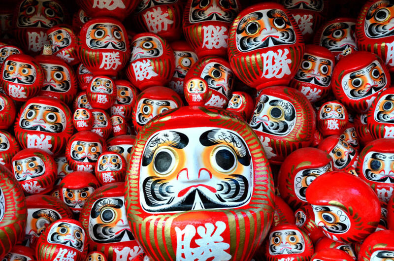 Osaka Katsuo-ji & Minookoen Full-Day Romantic Hiking Tour - Katsuo-ji and its daruma-filled grounds