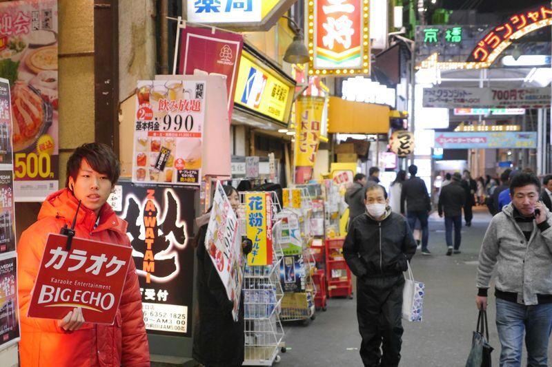 Osaka: Small Group, Big Flavors & Hidden Local Secrets Tour - Narrow lanes and a second Tenma stop